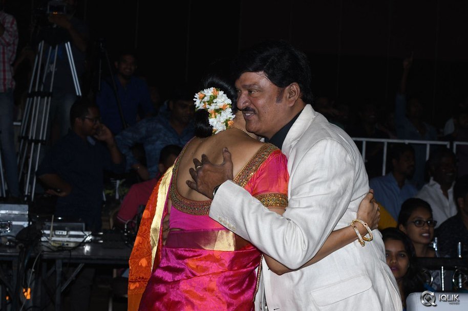 Shamanthakamani-Movie-Pre-Release-Function